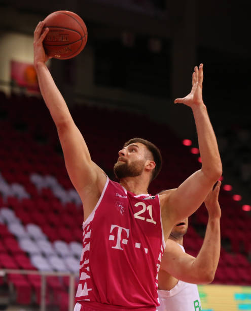 里对于攻击 里对于攻击