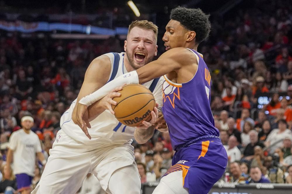 受伤提前退 受伤提前退