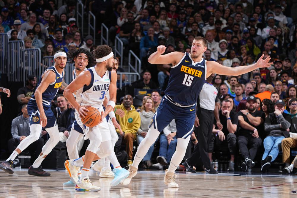 许也受到球 许也受到球