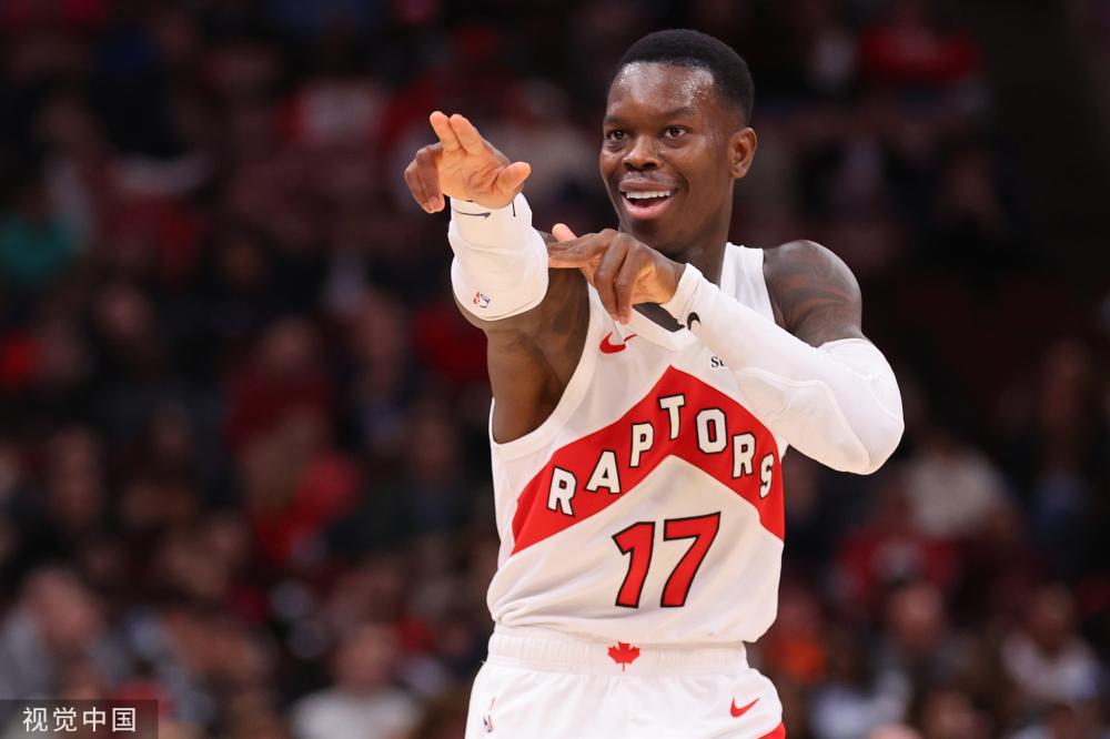 赛场增添了 赛场增添了