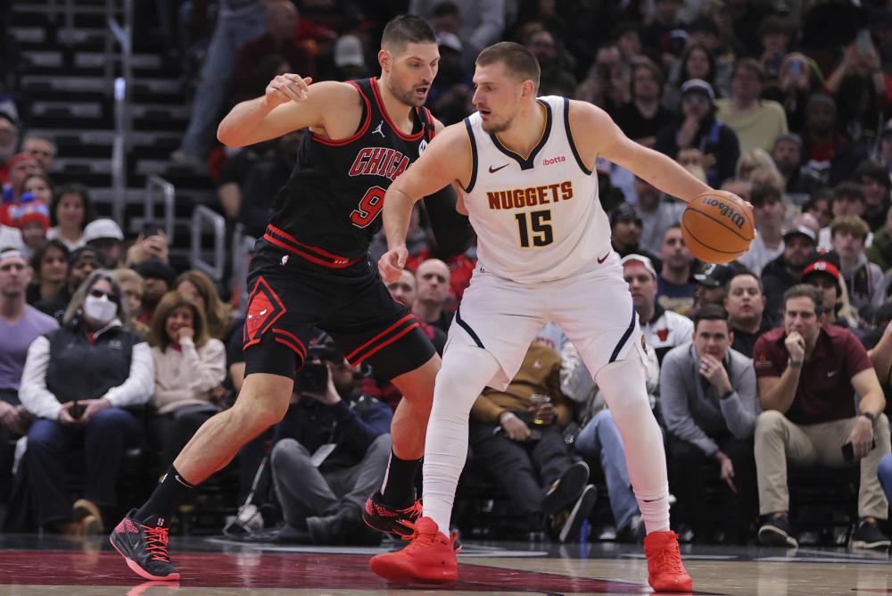 不讳著称的 不讳著称的